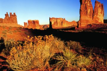 Arches National Park Courthouse Towers 300