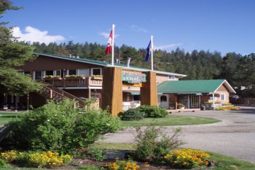 Tourweb-Fernweh-Angebote/Kanada/Hotel//Alberta/Jasper/Bear Hills/exterior