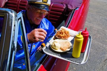 Topeka Bobos Drive In2 KS