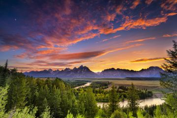 Grand Teton NP Shutterstock