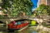 05252019 PeopleinRiverWalkBarge3