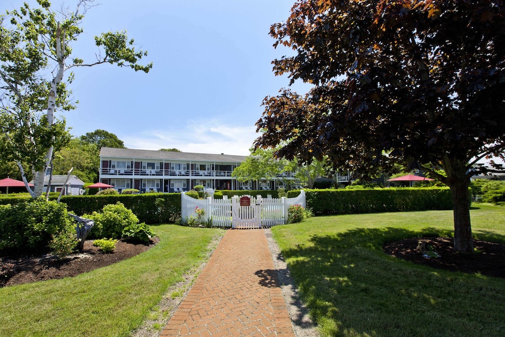 Cape Cod/Seaglass Inn & Spa1