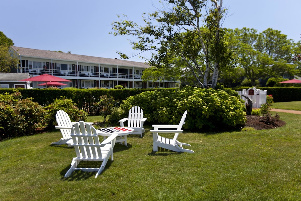 Cape Cod/Seaglass Inn & Spa4