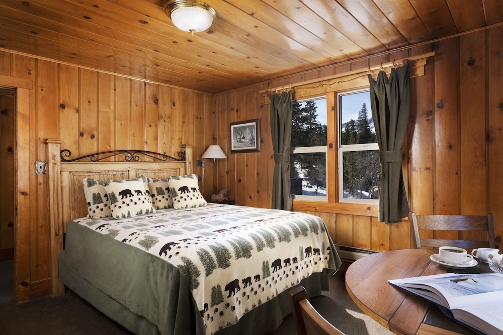 Mammoth Lakes / Tamarack Lodge 1