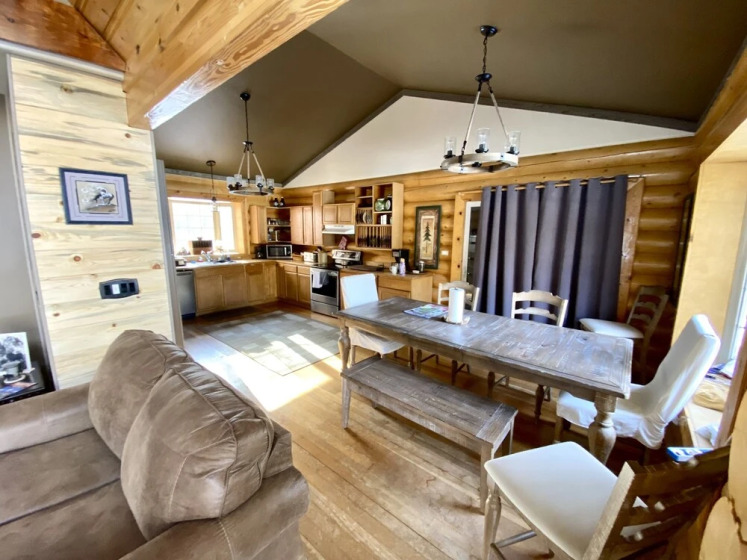Talkeetna / Mandering Moose Lodge 2