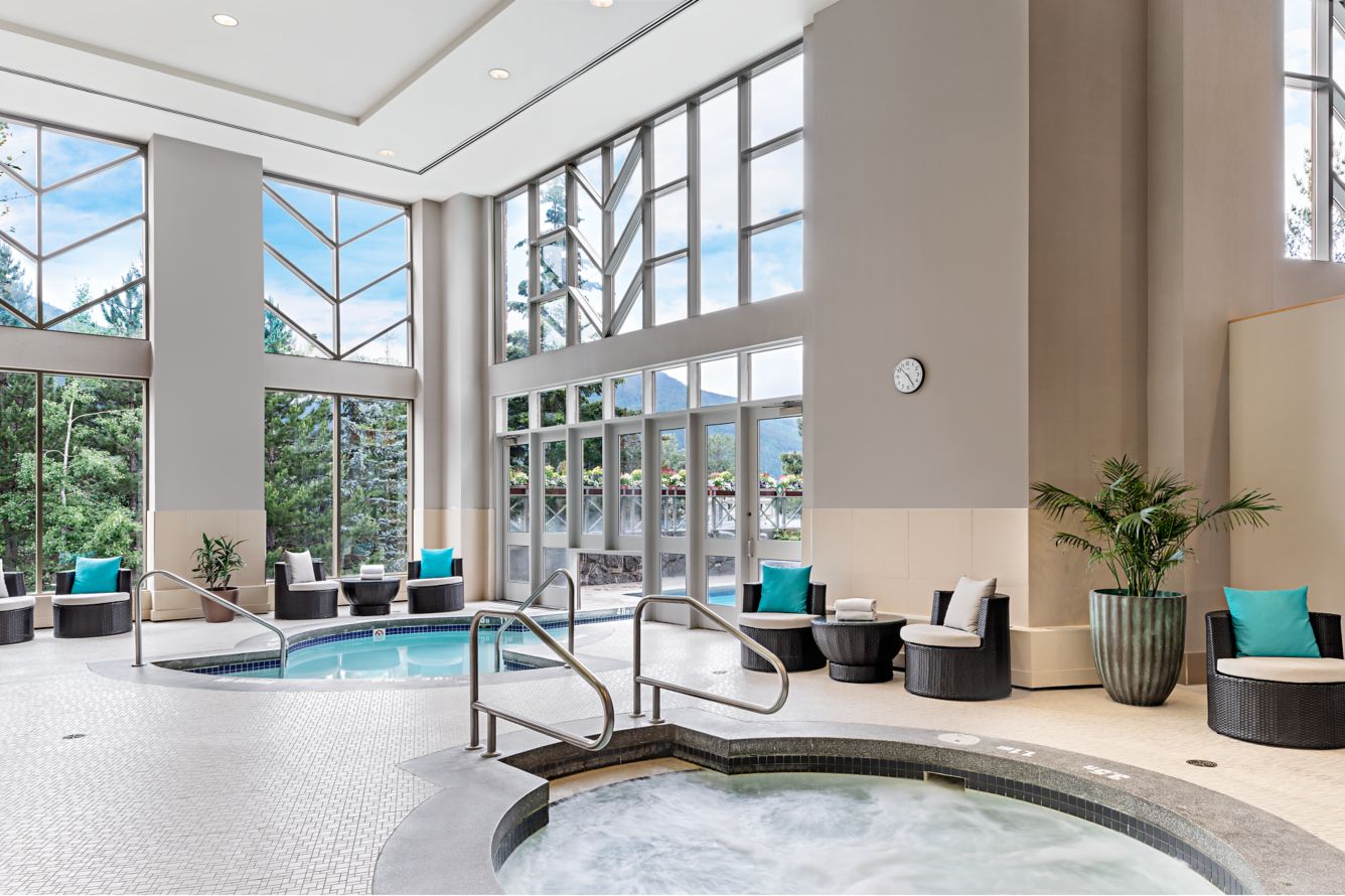 Whistler - Westin - Pool