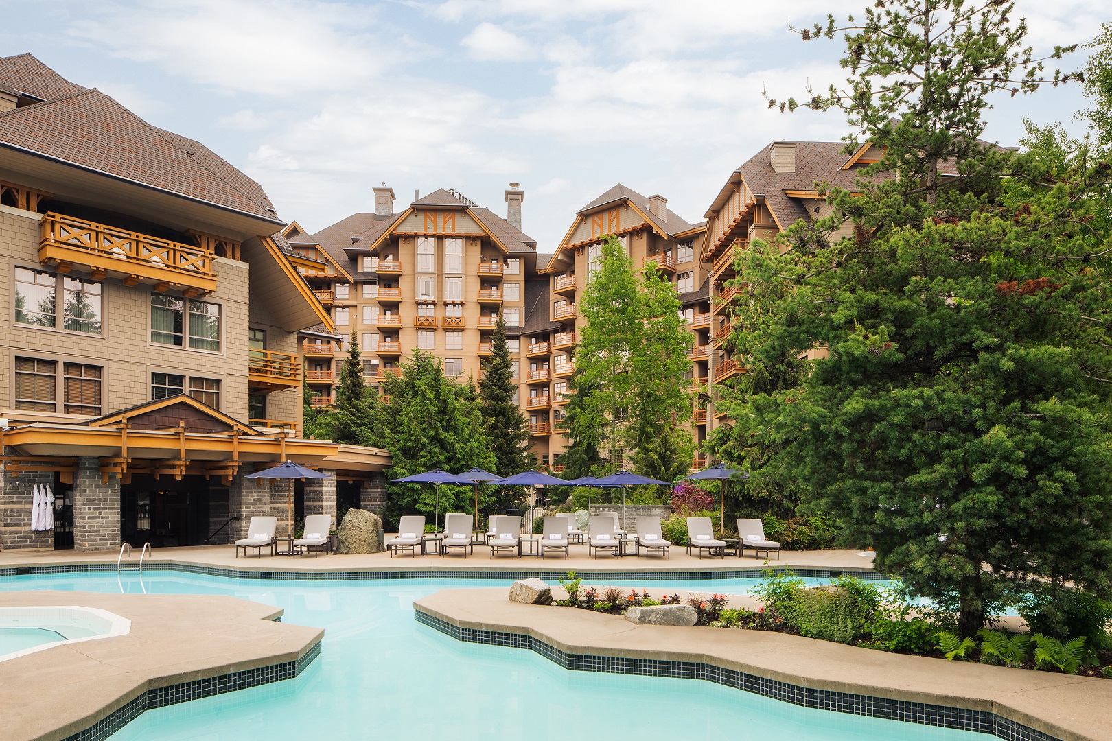Whistler - Four Seasons Resort Whistler - Pool 3