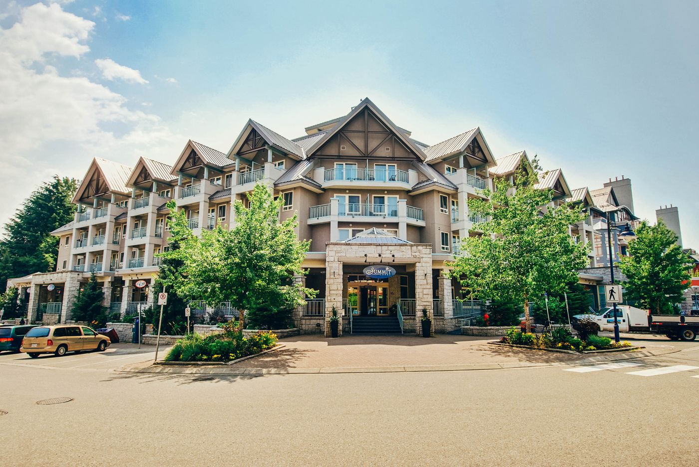 Whistler - Summit Lodge Boutique Hotel - außen 4