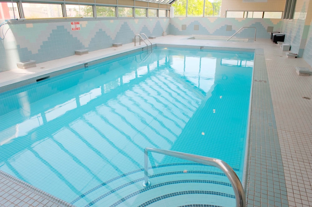 Vancouver - Sandman Hotel Vancouver Downtown - Pool 3