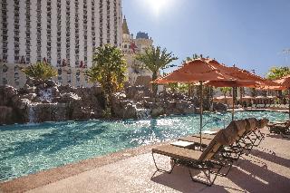 Las Vegas - Excalibur Hotel & Casino Pool