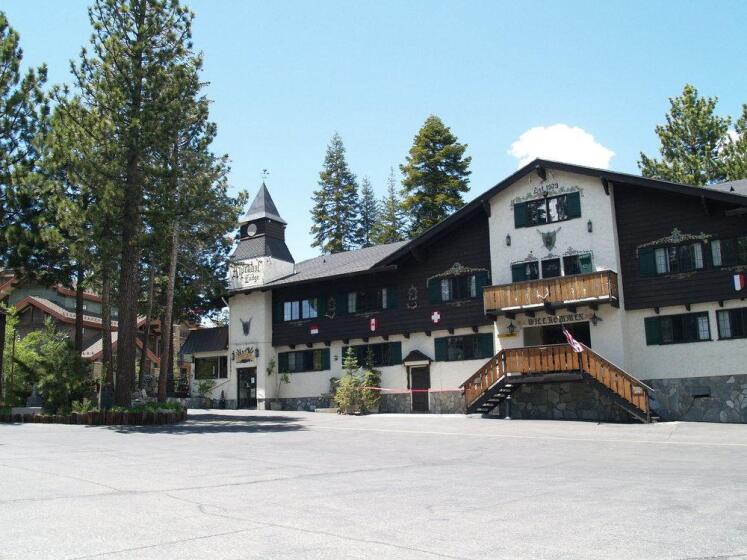 Mammoth Lakes - Alpenhof Lodge außen