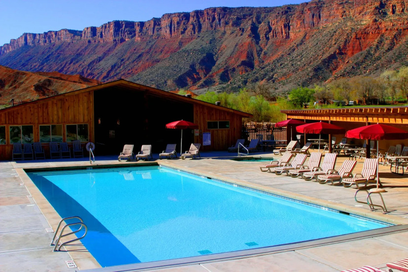 Moab - Red Cliffs Lodge Pool