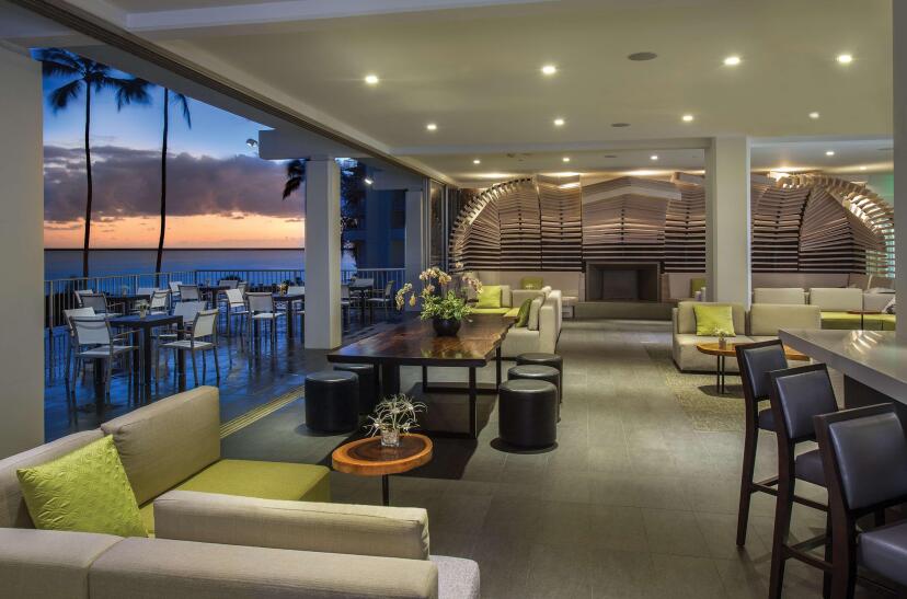 Big Island - Grand Naniloa Hotel Hilo - a Doubletree by Hilton Essensbereich