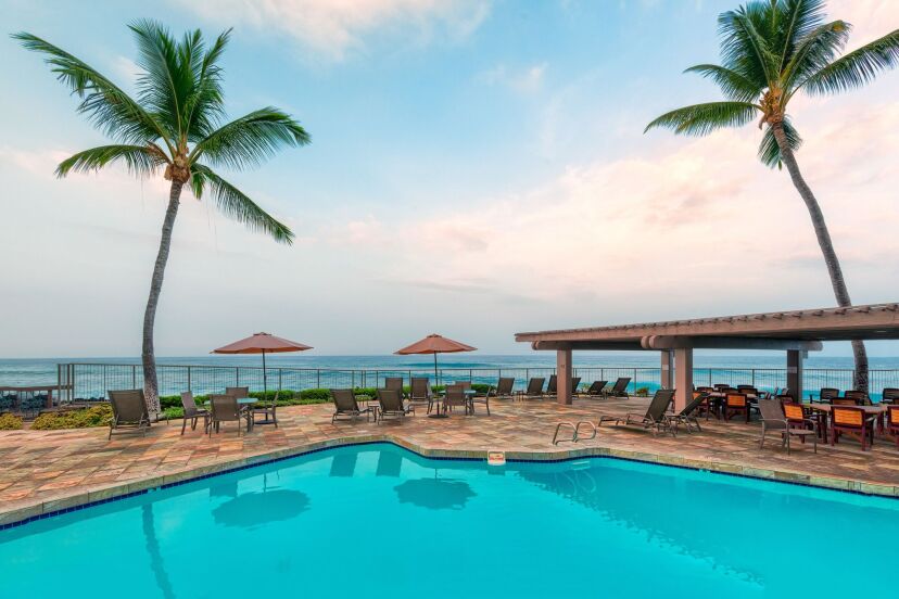 Big Island - Castle Kanola at Kona Pool 1