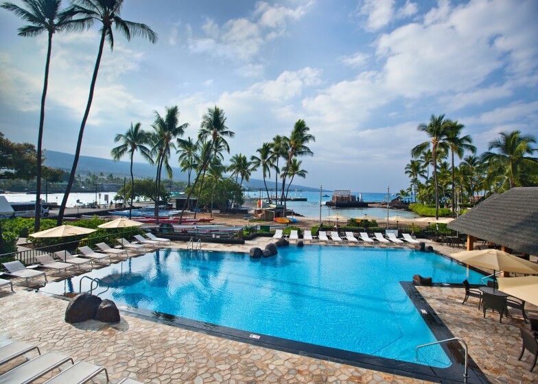 Big Island - Courtyard by Marriott King Kamehameha´s Kona Beach Hotel außen