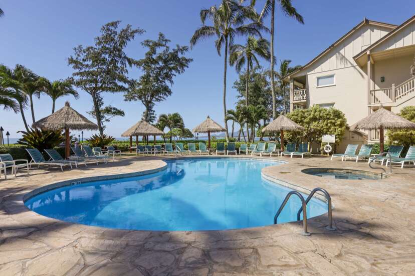 Kauai - Aston Island  the Beach pool