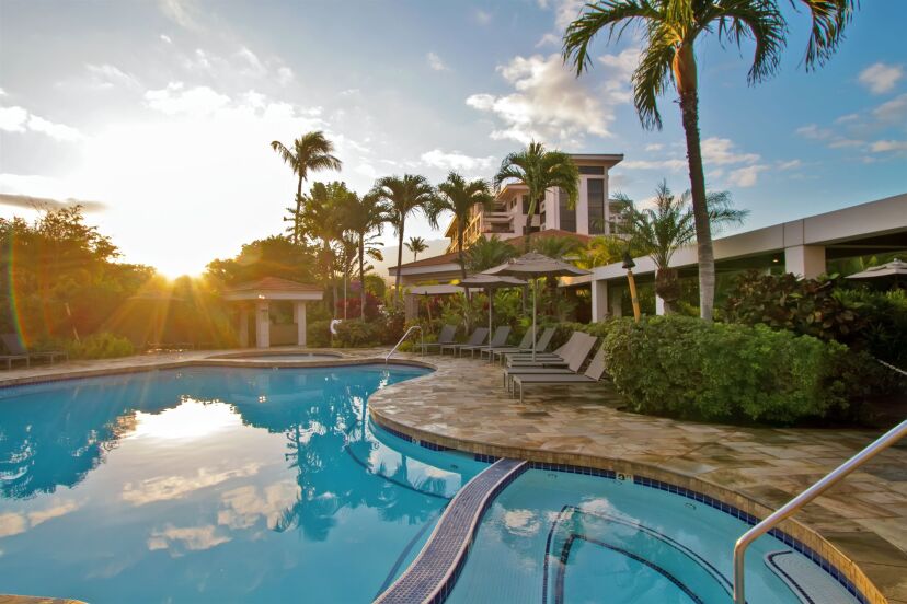Maui - Maui Coast Hotel Pool