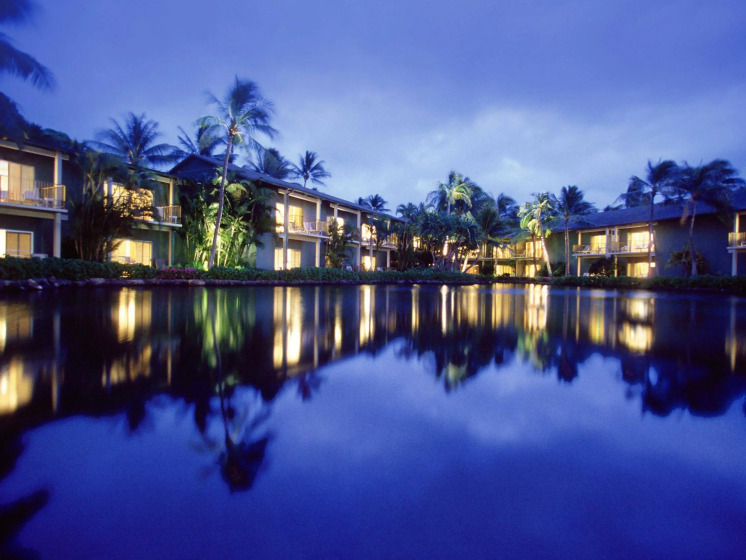 Oahu - The Kahala Hotel & Resort pool