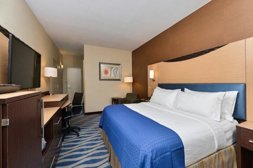 Cody - Holiday Inn Cody Zimmer 1