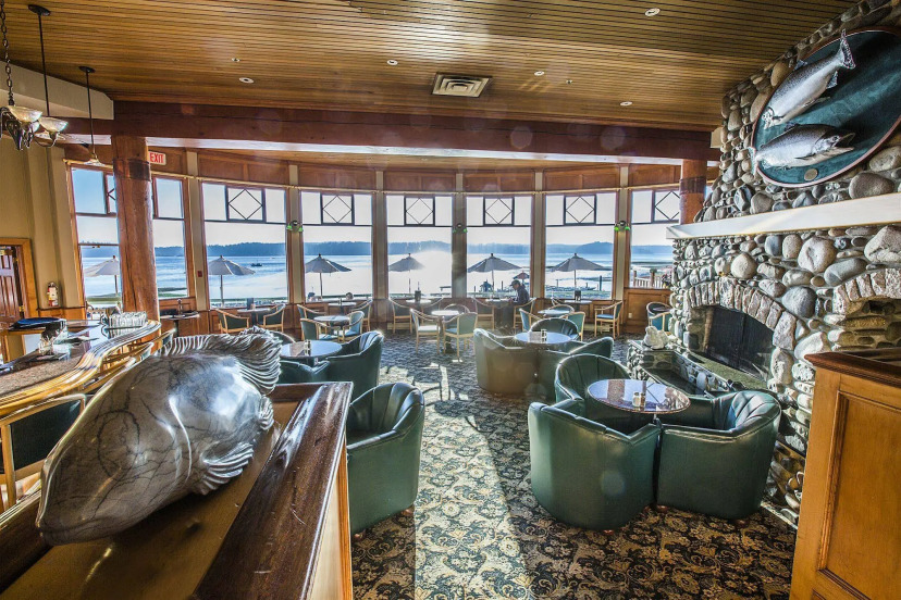 Campbell River - Painter`s Lodge Lobby