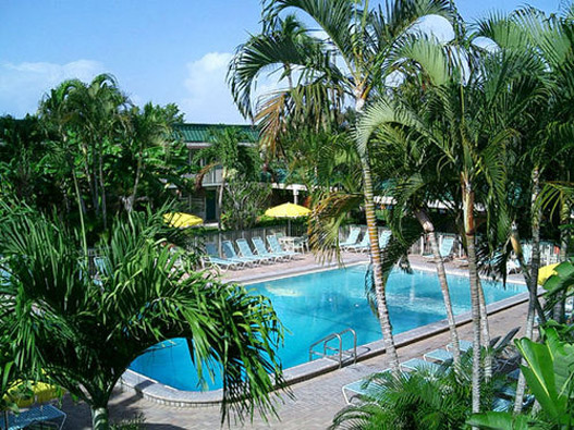 Tourweb-Fernweh-Angebote/USA/Hotel/FortMyers/WyndhamGarden/Pool