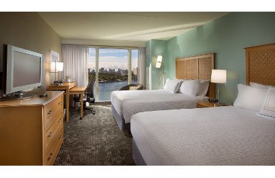 Fort-Lauderdale/Courtyard-by-Marriott-01