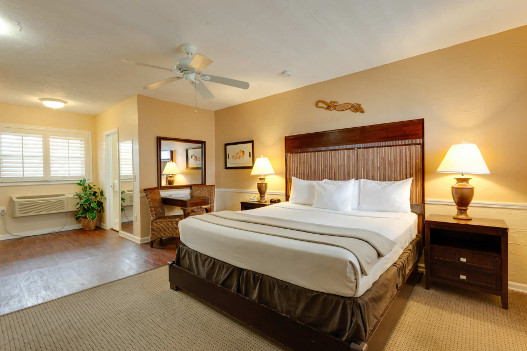 Tourweb-Fernweh-Angebote/USAHotel/Naples/LemonTreeInn_Room