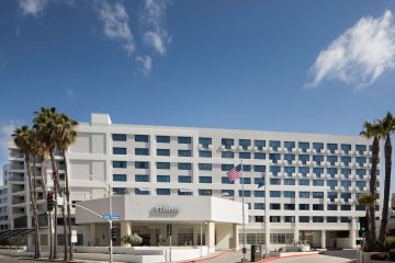 Santa Monica - Hilton Santa Monica außen