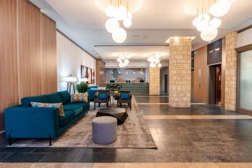 Vancouver - Sandman Suites On Davie Vancouver  - Lobby 2.jpg