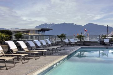 Vancouver - Fairmont Waterfront - Pool 2