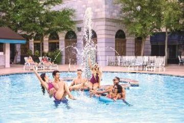 Las Vegas - New York , New York Hotel & Casino Pool