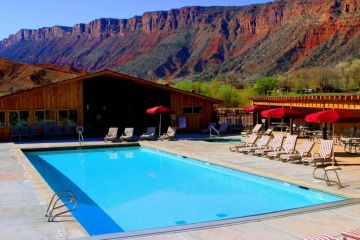 Moab - Red Cliffs Lodge Pool