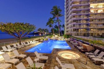 Maui - Aston at The Whaler on Kaanapali Beach Pool
