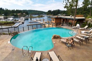 Sunshine Coast - Painted Boat Resort pool