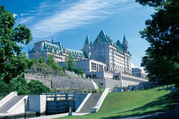 Tourweb-Fernweh-Angebote/Kanada/Hotel/Ottawa/FairmontChateauLaurier/Exterior