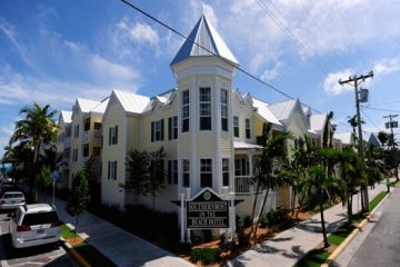 Tourweb-Fernweh-Angebote/USAHotel/KeyWest/SouthernmostOnTheBeach/Exterior