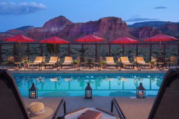 Capitol Reef - Capitol Reef Resort Pool