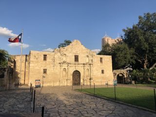 Tourweb-Fernweh-Angebote/USA/Texas/SanAntonio/TheAlamo