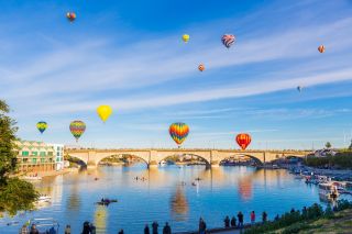 Lake Havasu - Brücke 1 istock